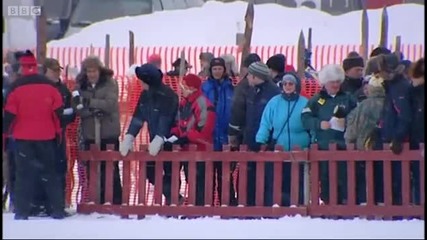 Reindeer racing - Johnny Goes to Lapland - Bbc 