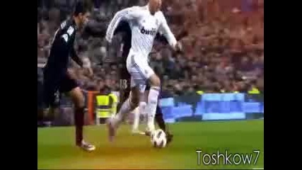 Cristiano Ronaldo - Just Can't Get Enough 2011