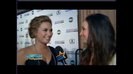 Ama Nominations Press Conference 2010 - Demi Lovato Interview with Access Hollywood 