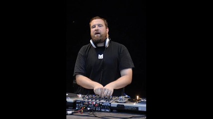 Fact Mix 101 - Claude Vonstroke Nov 09 - 16.11.2009 - 01 