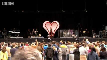 Leona Lewis - Bleeding Love at Radio 1's Hackney Weekend
