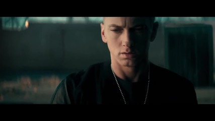 Eminem - The Monster ( Explicit ) feat. Rihanna ( Официално Видео )