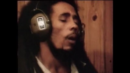 Bob Marley and The Wailers - 04 could You Be Loved - Legend The Best Of