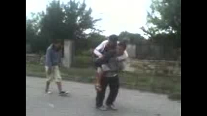 Маса идиоти