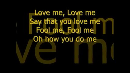 Justin Bieber - Love Me (lyrics)