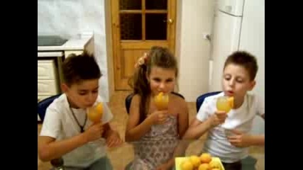 Мама си тръгнаа (party):d