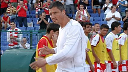 Любо Пенев: Наблюдаваме играчи, но засега това е групата