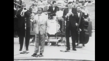 Louis Armstrong - What A Wonderful World ( Good Morning Vietnam Ost ) Hq