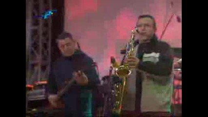Деси - Катерино Моме