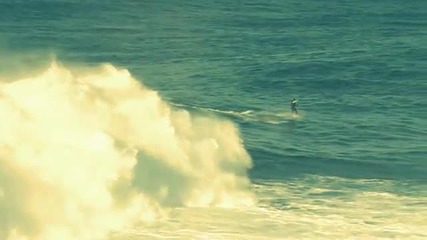 Сърфист изуми света и Дарън Кейхил