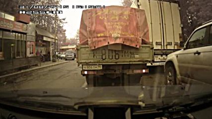 Нагъл крадец извади най-лошия късмет на улица в Русия