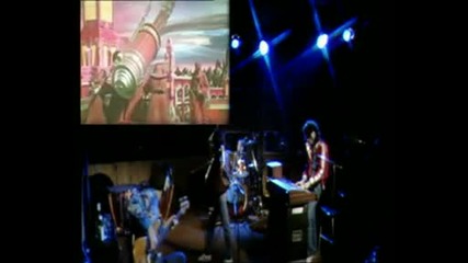 Queen - Flash - ( Brian & Roger Talks) 