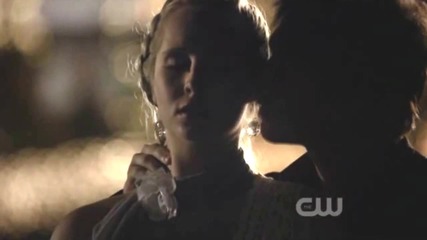 Damon Salvatore (the Vampire Diaries) Shake It