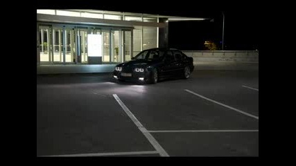 Bmw E36 328 - Crazy Black