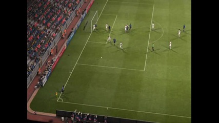 Красив гол на Ашли Йънг Pes 12 :)