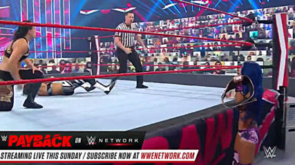 Shayna Baszler vs. Bayley: Raw, Aug. 24, 2020