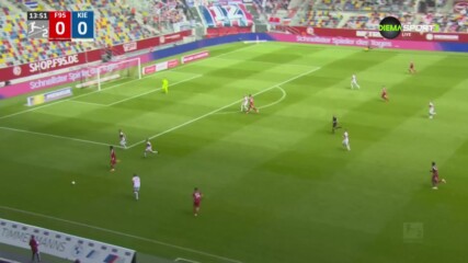 Фортуна Дюселдорф - Холщайн Кийл 3:0 /репортаж/