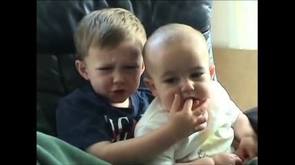 Charlie bit my finger - again !