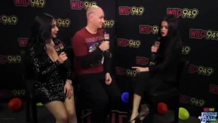 Selena Gomez Talks Performing In Two Years Amas Revival Tour More At Wild 94.9 Jingle Ball