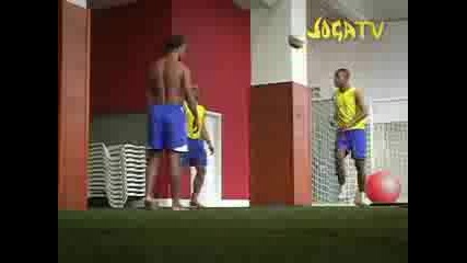 Ronaldinho , Roberto Carlos & Robinho