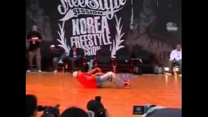 Salah Freestyle in Korea 