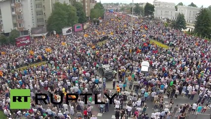 Македония: Дрон заснема огромен антиправителствен протест в Скопие