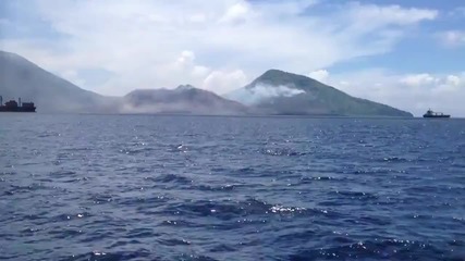 Тайриз Гибсън Изригването на вулкана уловен от камера!