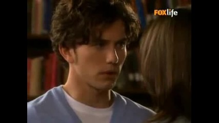 Jackson Rathbone In Beautiful People (kisses)