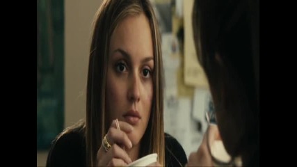 Нина Добрев във филма " Cъквартирантката" ( Nina Dobrev in The Roommate)