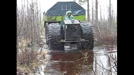 Болотоход-монстр 4х4.