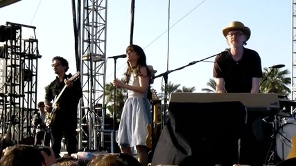 She & Him - I Was Made For You / Black Hole