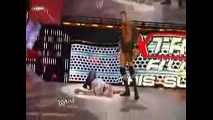 Wwe - Ric Flair vs Randy Orton ( Parking Brawl Match )
