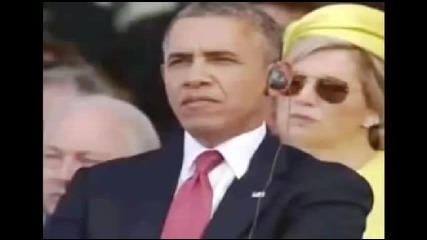 Barack Obama Chews Gum at D-day 70th Anniversary Ceremony [video]