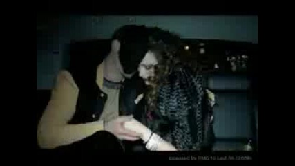 Leighton Meester Ft. Robin Thicke - Somebody To Love - (official Music Video) 