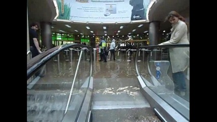 Потоп в метрото (софия)