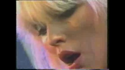 Blondie - Living In The Real World