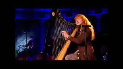 Loreena Mckennitt - She Moved Through The Fair