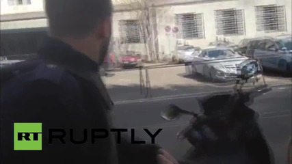 Италия: Полицията в Милано преследва стрелеца от Миланския съд