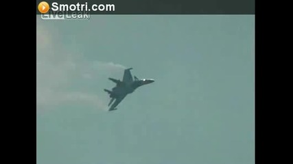 Руски Изтребител Су-30 , Противно на гравитацията!