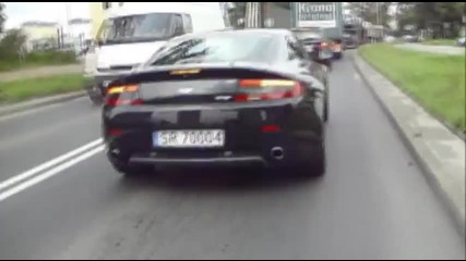 Aston Matrin Amv8 Vantage Great Sound Brutal Reving 