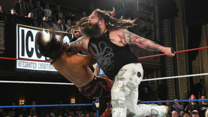 "Woken" Matt Hardy vs. Bray Wyatt: Raw 25, Jan. 22, 2018