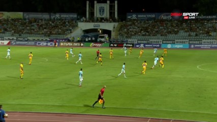 Дунав вкара, но голът бе отменен