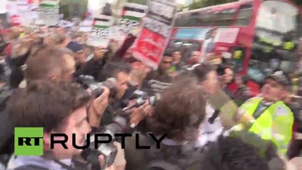 UK: Londoners clash over 'war criminal' Netanyahu visit