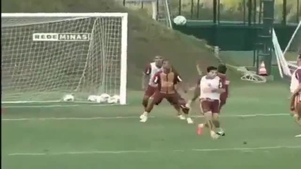 Фамозна задна ножица на феномена Ronaldinho