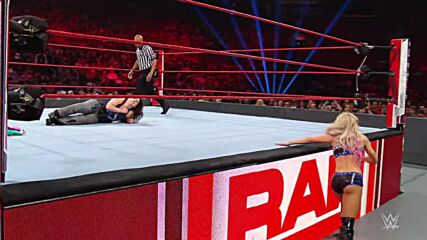 Alexa Bliss & Nikki Cross vs. The Kabuki Warriors – WWE Women’s Tag Title Match: Raw, Aug. 12, 2019 (Full Match)