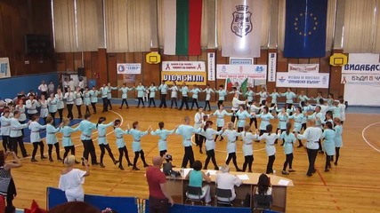 На Мегданa-фестивал на изкуствата "дунавски вълни".