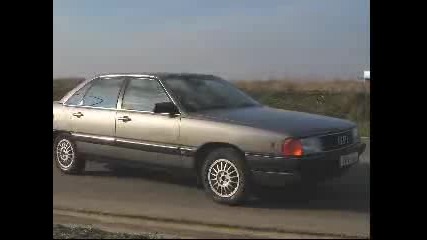 Audi 100 2.2 E