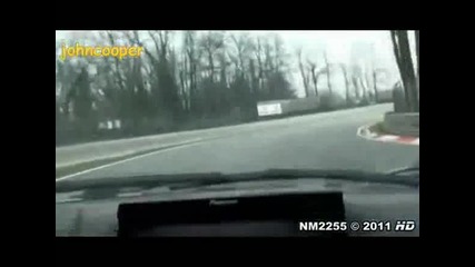 Gumpert Apollo в действие 