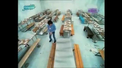 Michael Jackson - They Dont Care About Us (prison version)