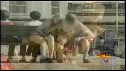Скрита Камера - На момичето й се спи ;dd 